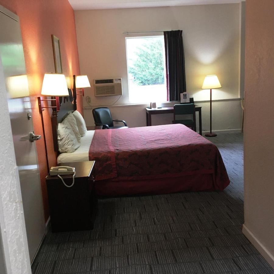 President Inn & Suites Геттисберг Экстерьер фото